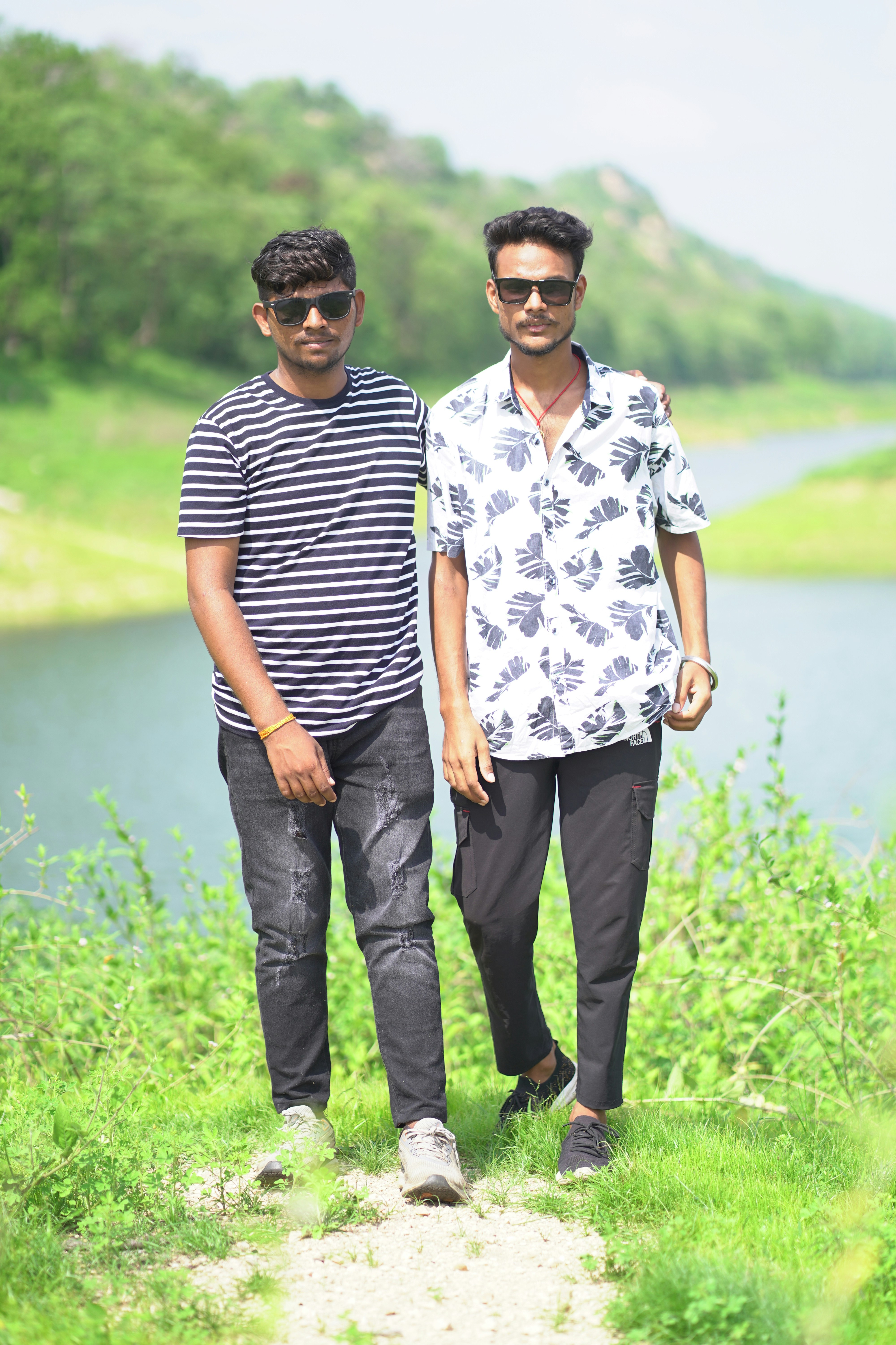 热门内容：趋势推荐内容卡片